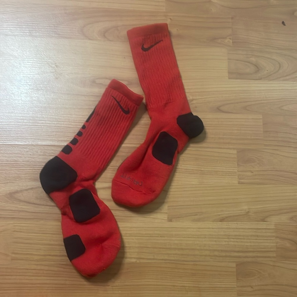 Kids Nike Dri fit Elite Red and black socks Small